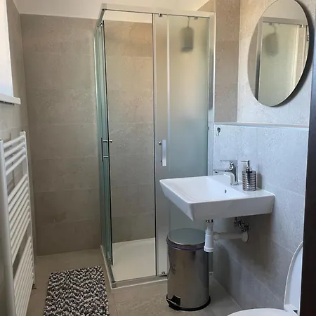 Zafir Guest house Dunajska Streda