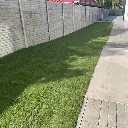 Zafir Penzión pre hostí Dunajska Streda